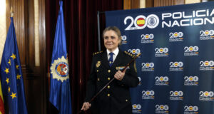 María Pilar Callejero pren possessió com a cap de la Policia Nacional a Lleida entre lloances al “poder femení”