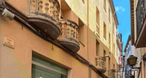 L’Ajuntament de la Seu aprova una reforma integral del carrer dels Estudis per a millorar la seva urbanització